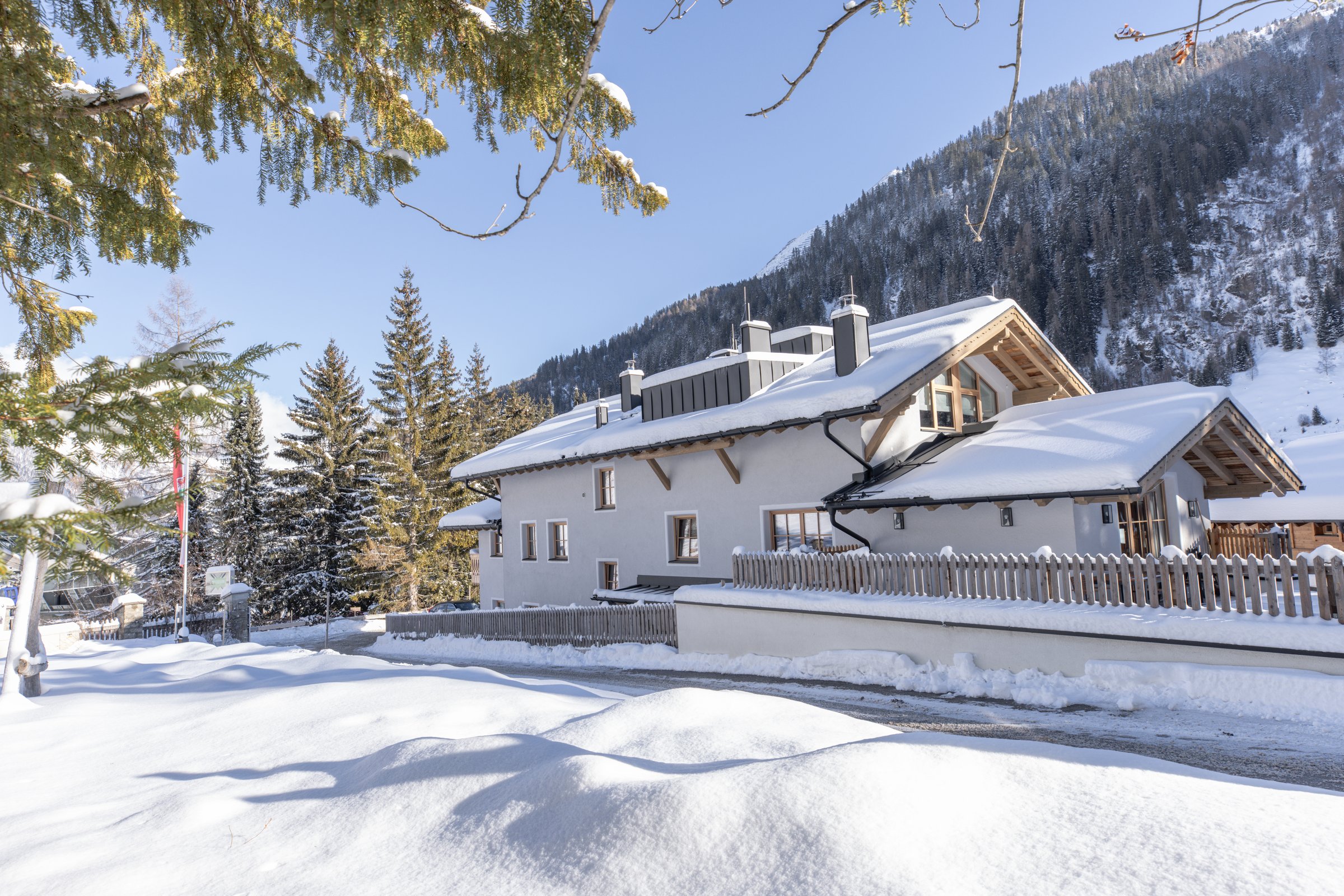 Im Marmotta Culm — Luxus Ski-in/Ski-out Chalet in St. Anton am Arlberg — 1